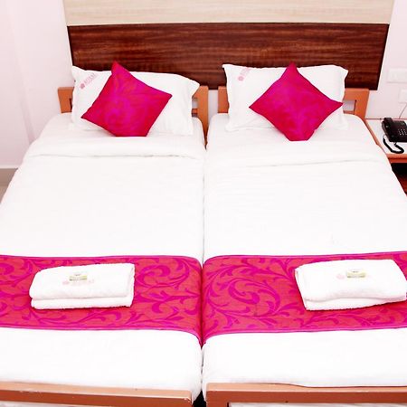 Royal Grand Days Hotel Ченай Екстериор снимка