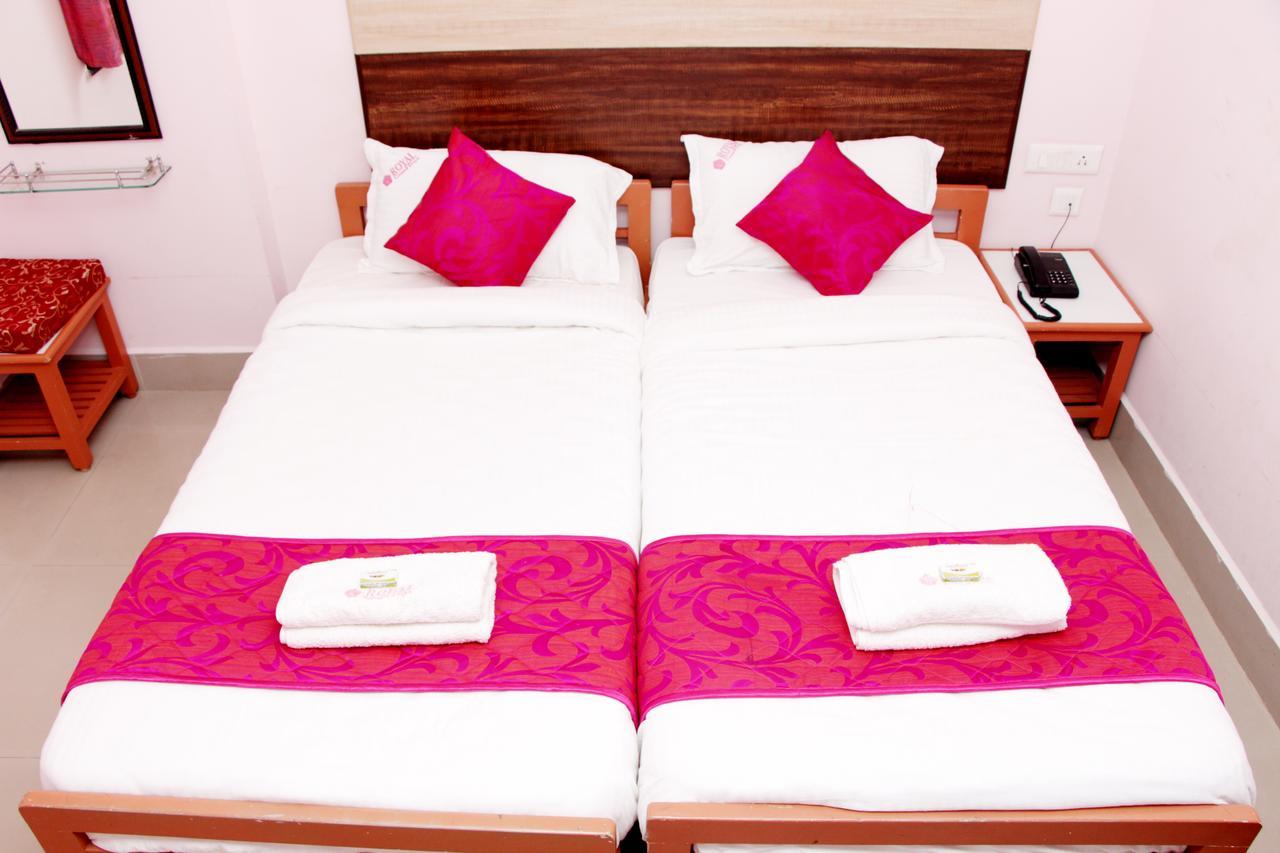 Royal Grand Days Hotel Ченай Екстериор снимка