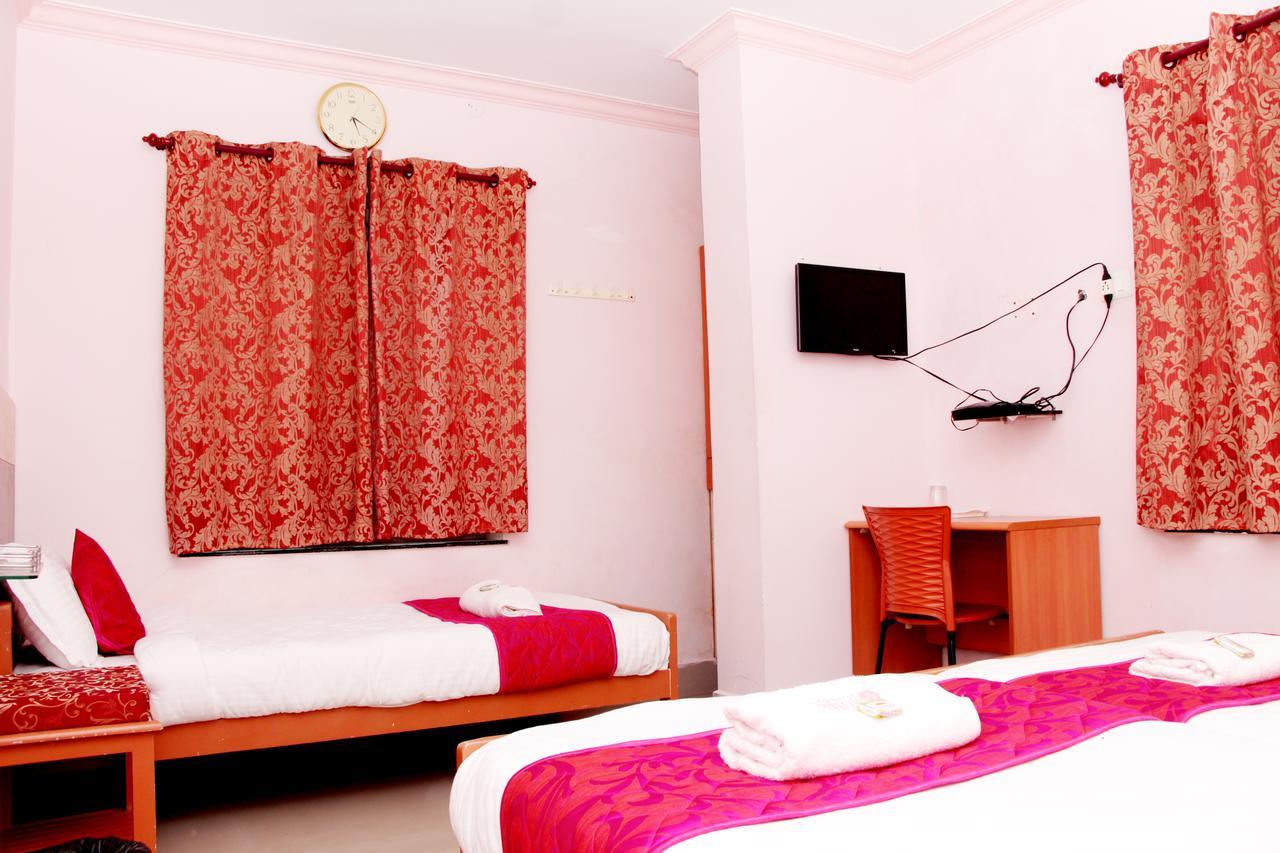 Royal Grand Days Hotel Ченай Екстериор снимка